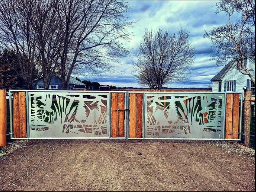 Custom cedar fencing